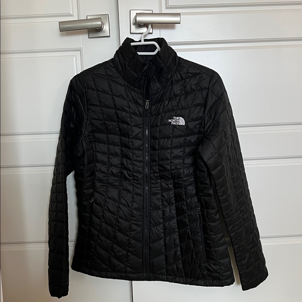 New North Face Women's Quilted Jacket
